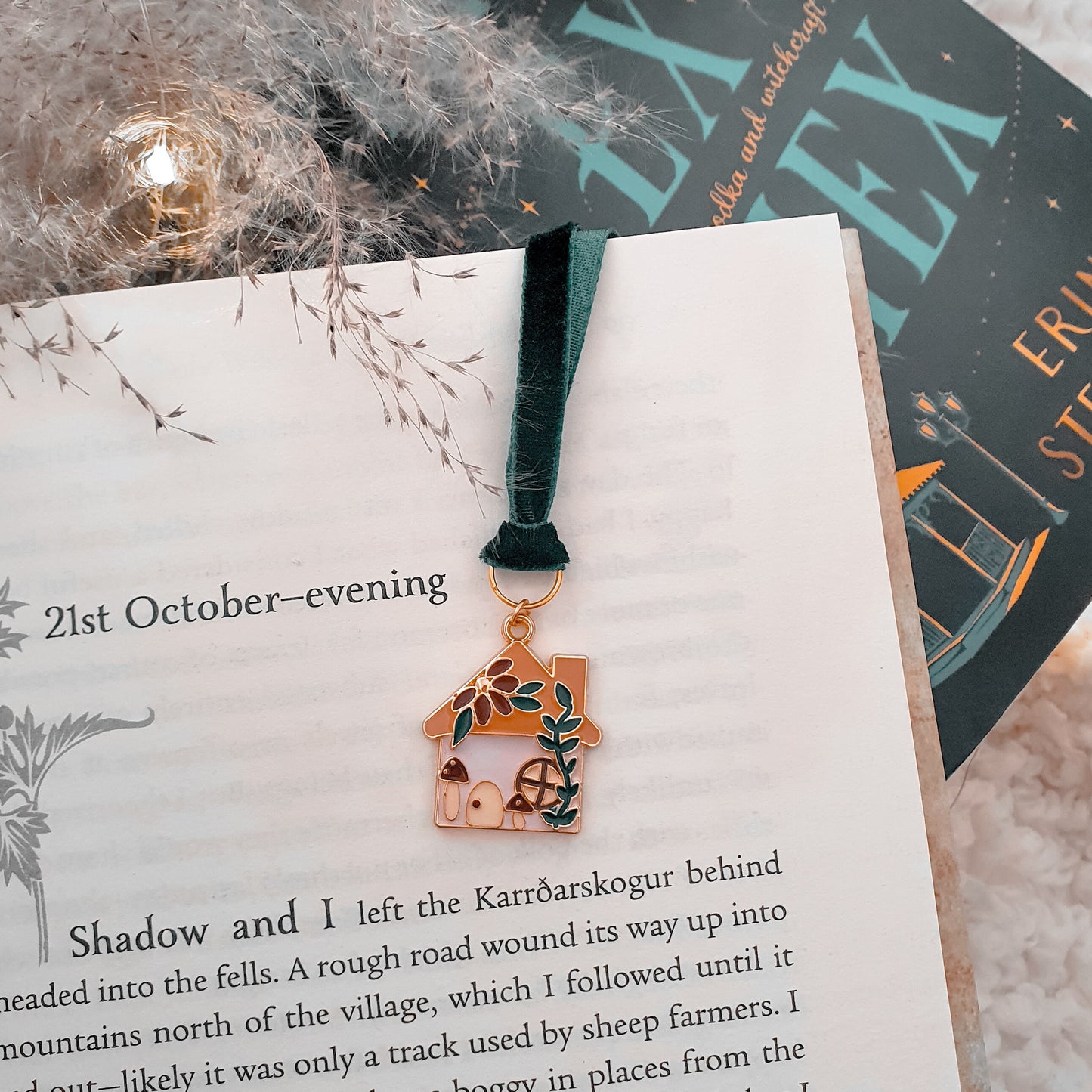 Cosy Cottage Charm Bookmark