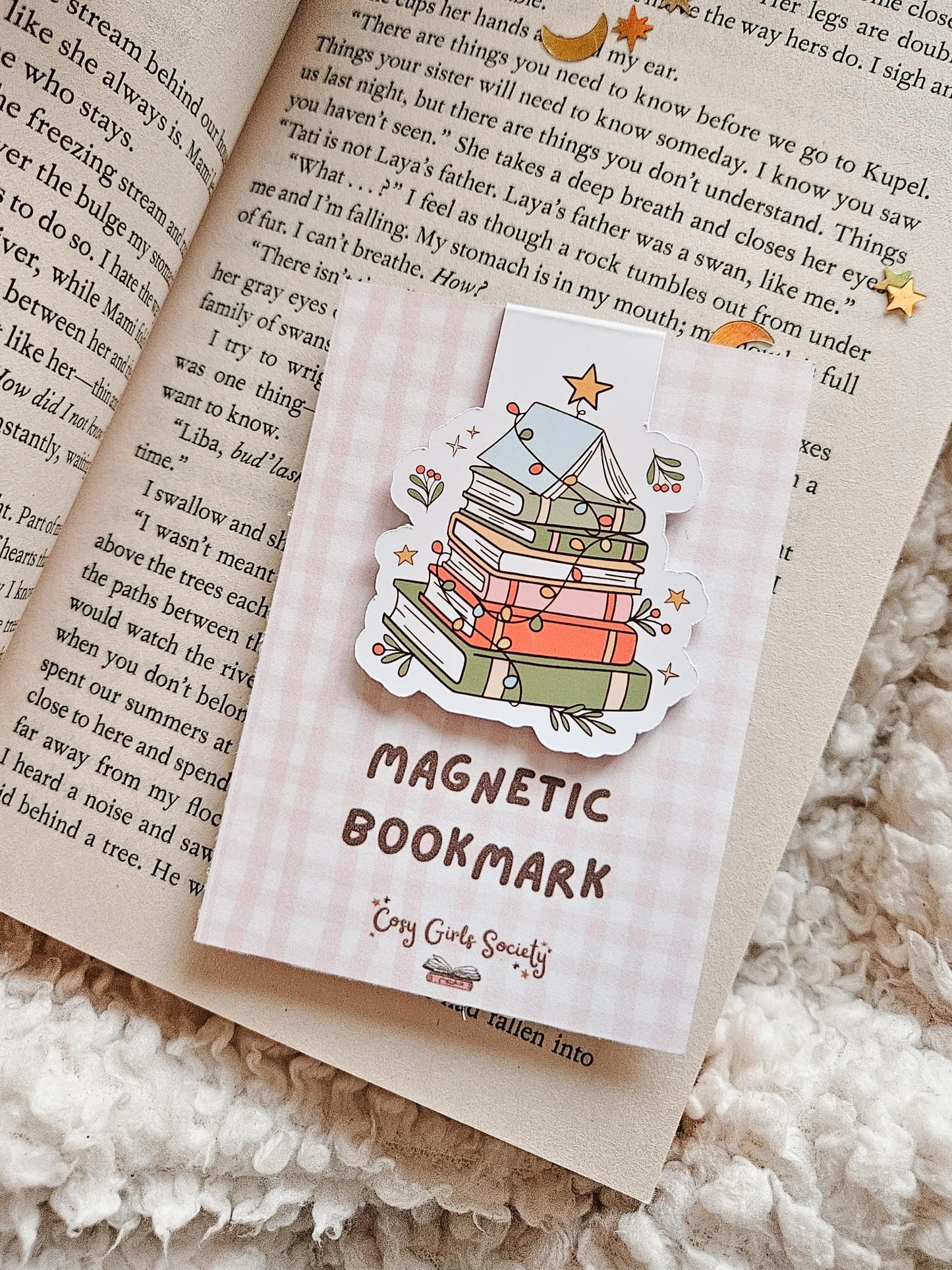 Magnetic Bookmark Christmas Book Stack