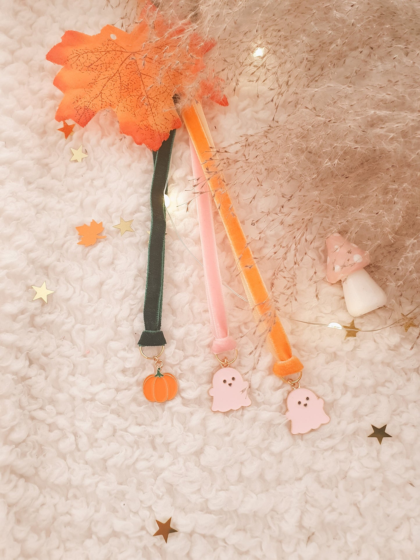 Pumpkin Charm Bookmark | Charm and Ribbon Bookmark | Small Bookmark | Velvet Ribbon | Book Charm | Autumn Bookmark | Fall Bookmark